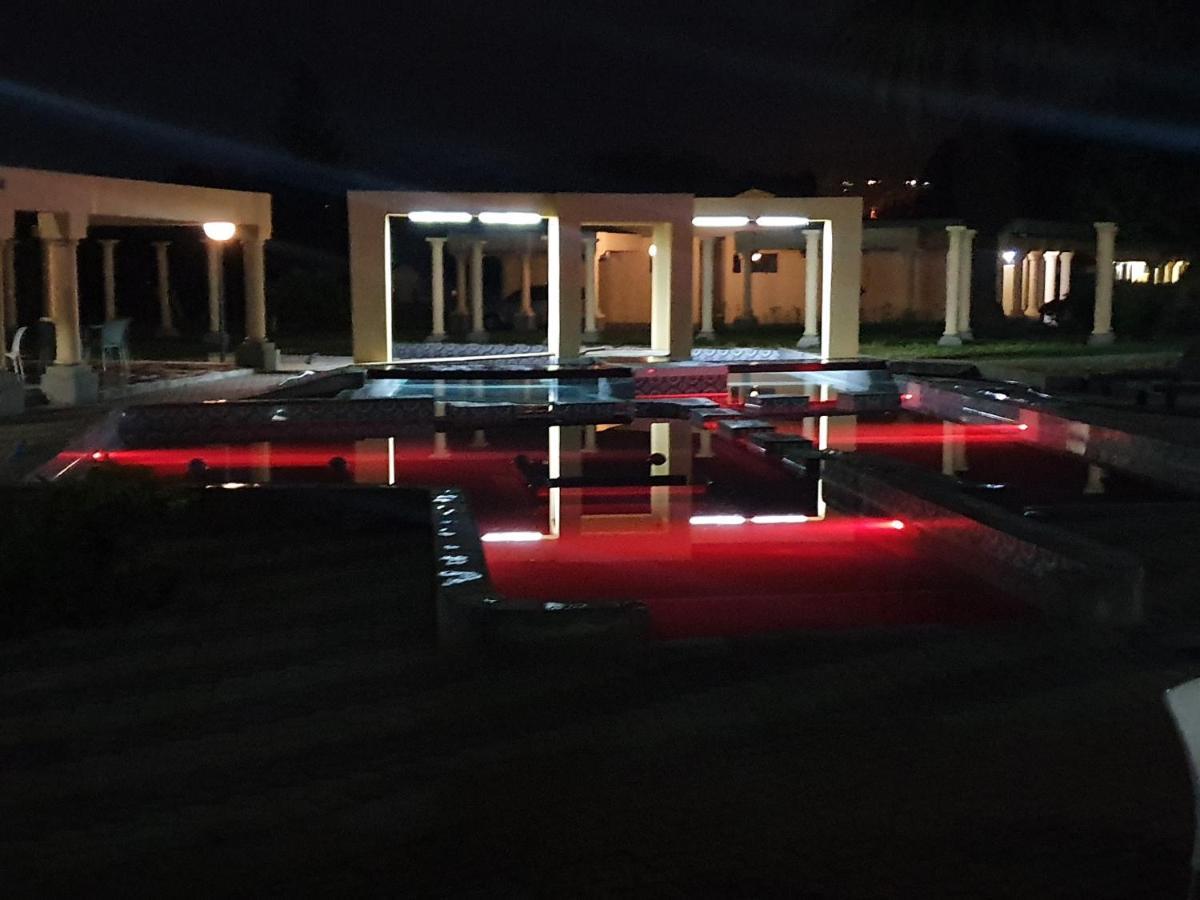 Floreat Riverside Lodge And Spa Sabie Buitenkant foto