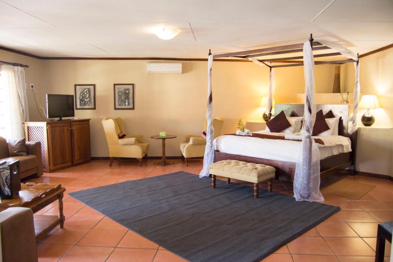 Floreat Riverside Lodge And Spa Sabie Buitenkant foto